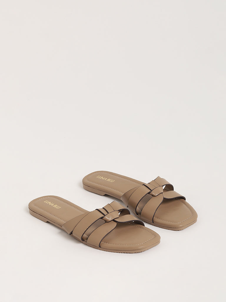 Buy Burgundy Flat Sandals for Women by AURELIA Online | Ajio.com